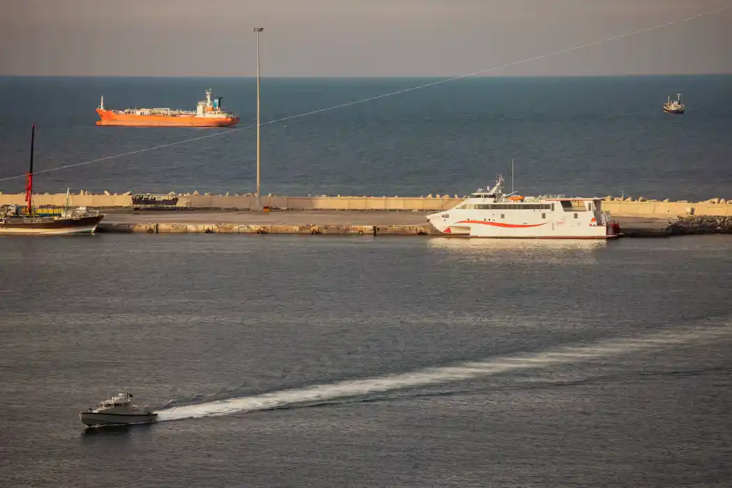 Oil Prices Surge After US Moves to Block Strait of Hormuz Oil Prices Surge After US Moves to Block Strait of Hormuz